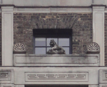 image E1