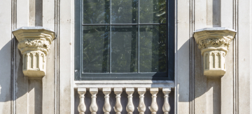 image E2